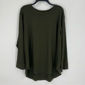 Love and Delancey Women’s Women’s Round Neck Long Sleeve Olive Green Top size 1X